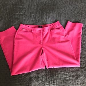 Fabulous Pink WHBM Slim Ankle Pants